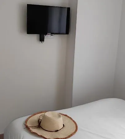 T3 Face A La Mer Dans Residence Neuve Avec Piscine Appartement Linguizzetta